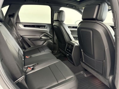 2026 Porsche Cayenne AWD
