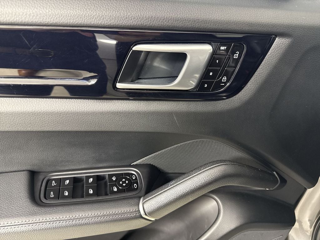 2020 Porsche Cayenne AWD