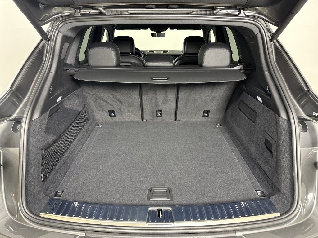 2024 Porsche Cayenne AWD