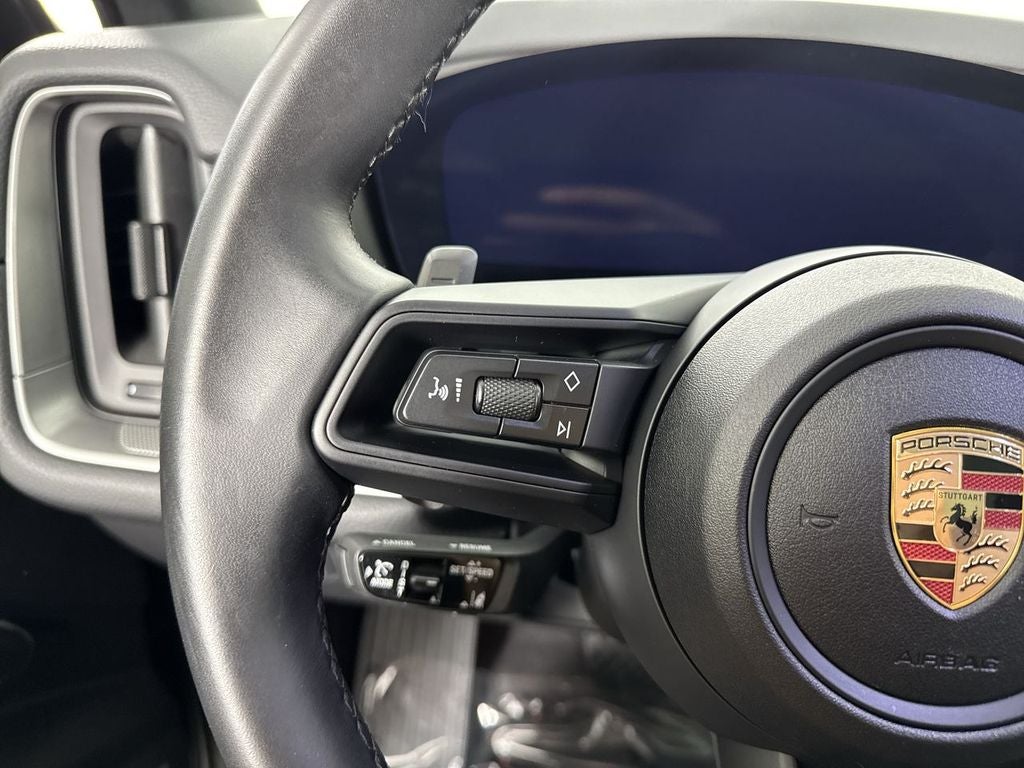 2025 Porsche Cayenne AWD