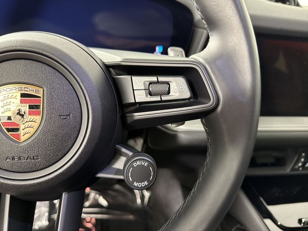 2025 Porsche Cayenne AWD