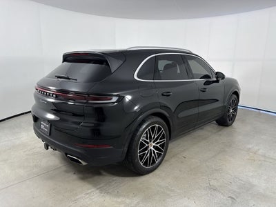 2025 Porsche Cayenne AWD