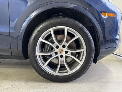 2026 Porsche Cayenne AWD