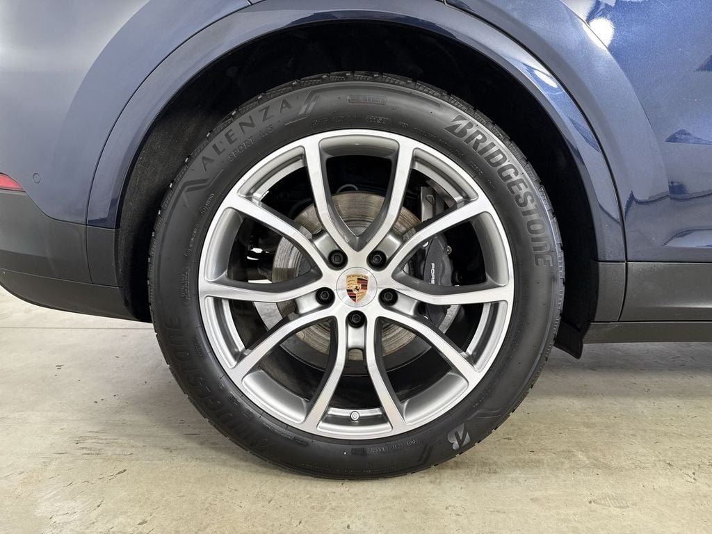 2026 Porsche Cayenne AWD