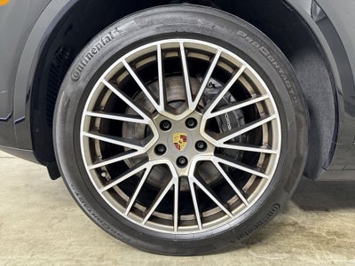 2023 Porsche Cayenne AWD