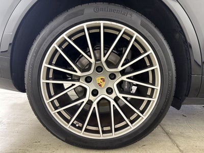 2023 Porsche Cayenne AWD