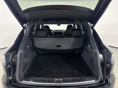 2023 Porsche Cayenne AWD