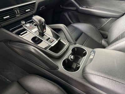 2023 Porsche Cayenne AWD