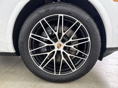 2026 Porsche Cayenne AWD