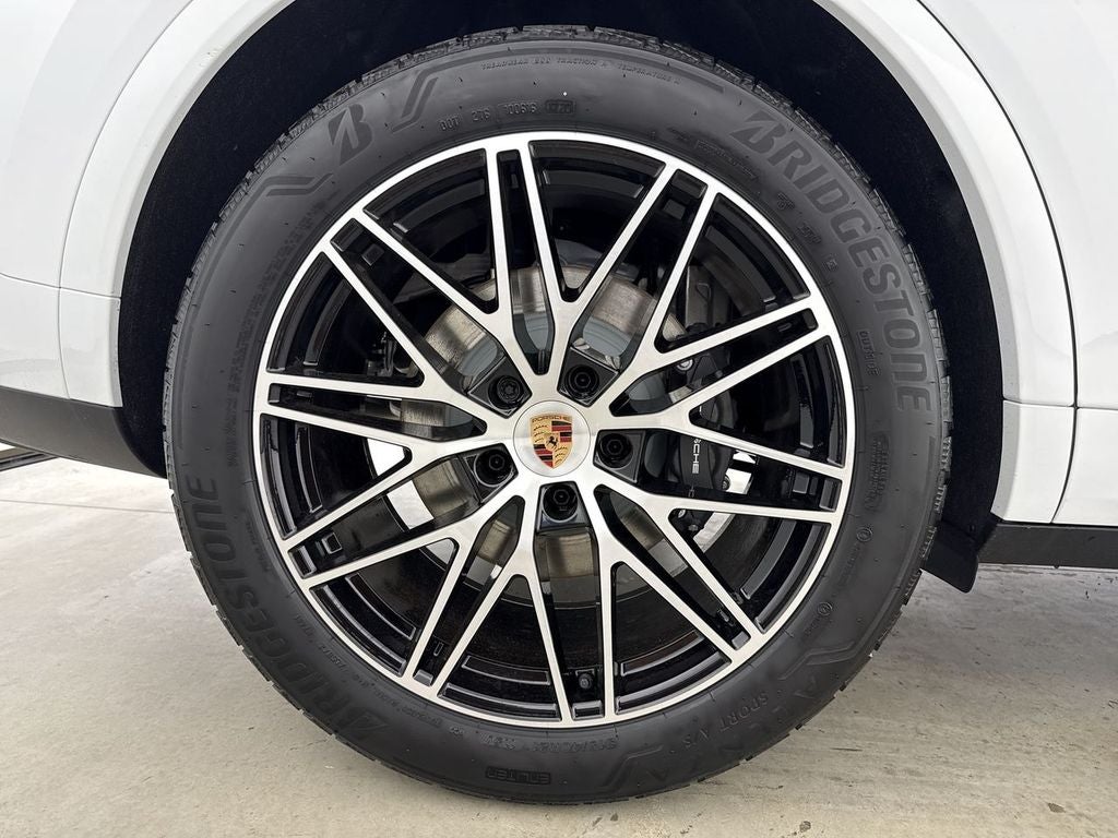 2026 Porsche Cayenne AWD