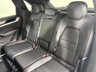 2026 Porsche Cayenne AWD