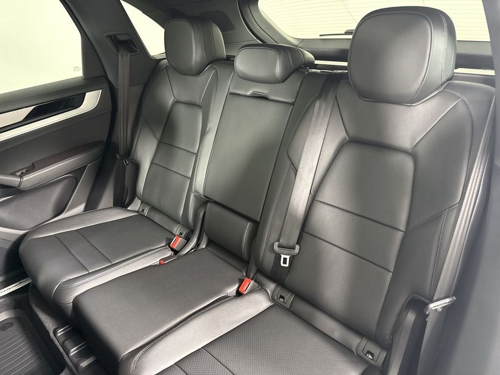 2026 Porsche Cayenne AWD