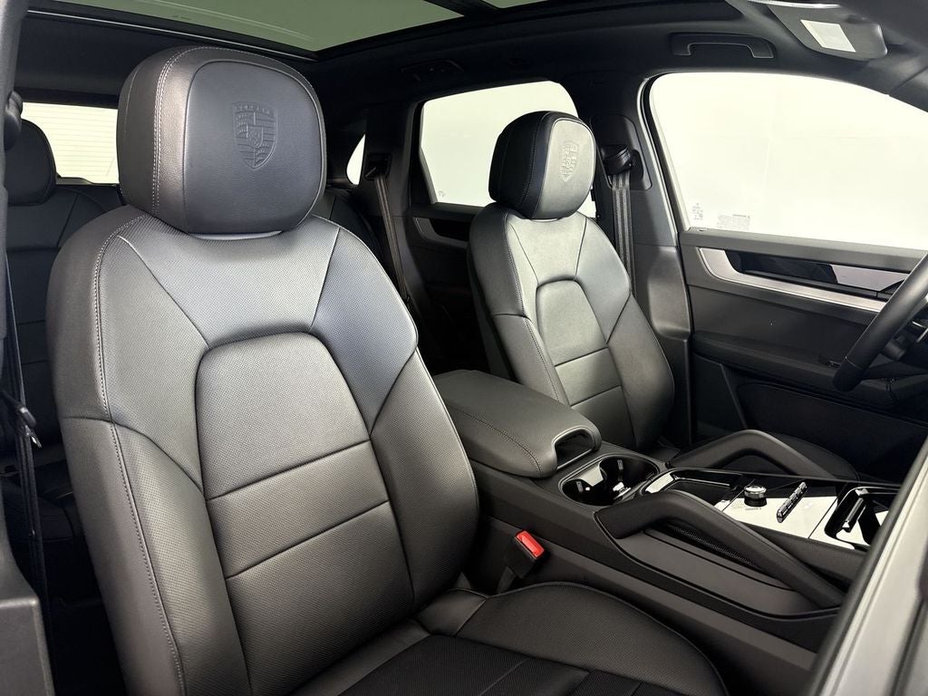 2026 Porsche Cayenne AWD