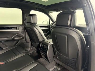2026 Porsche Cayenne AWD
