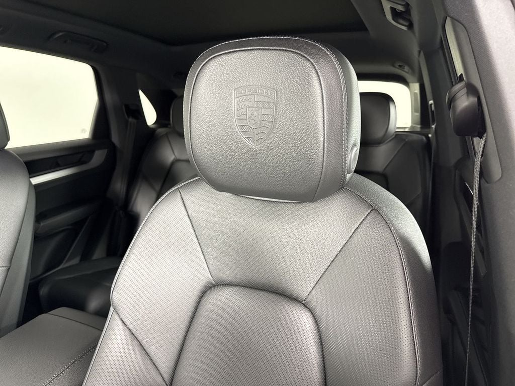 2026 Porsche Cayenne AWD