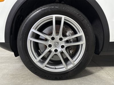 2022 Porsche Cayenne AWD