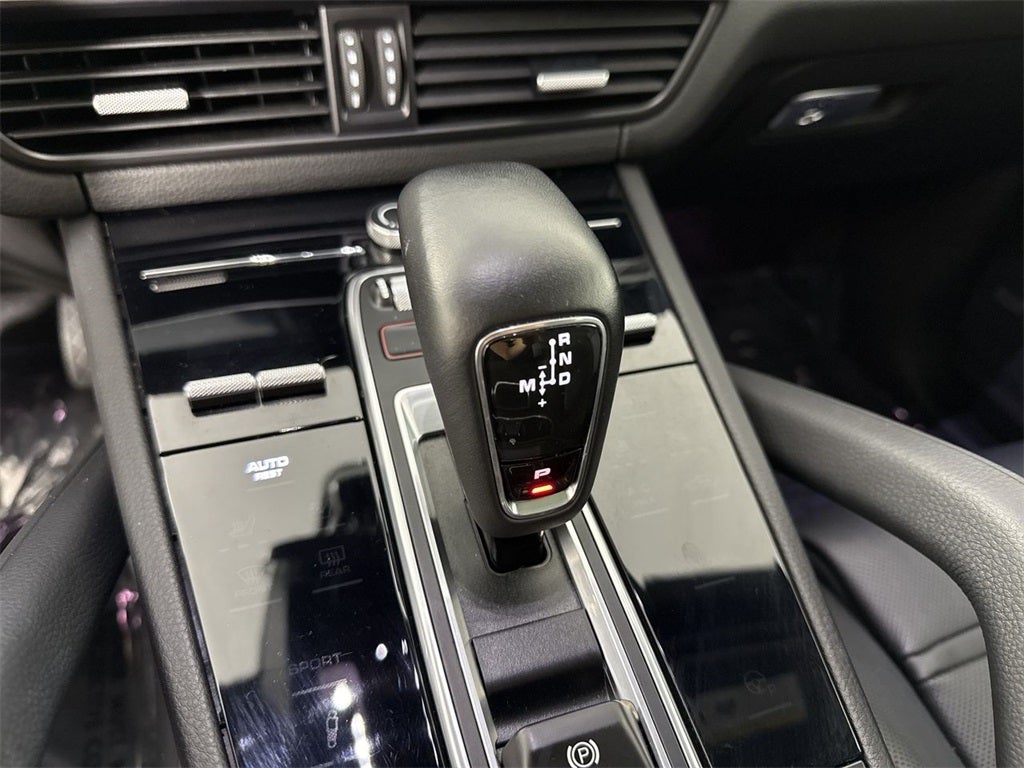 2022 Porsche Cayenne AWD