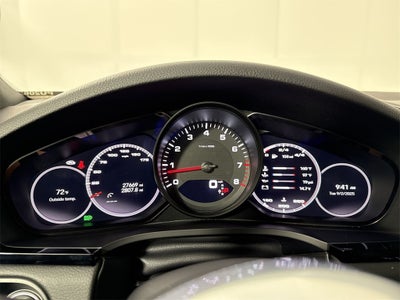 2022 Porsche Cayenne AWD