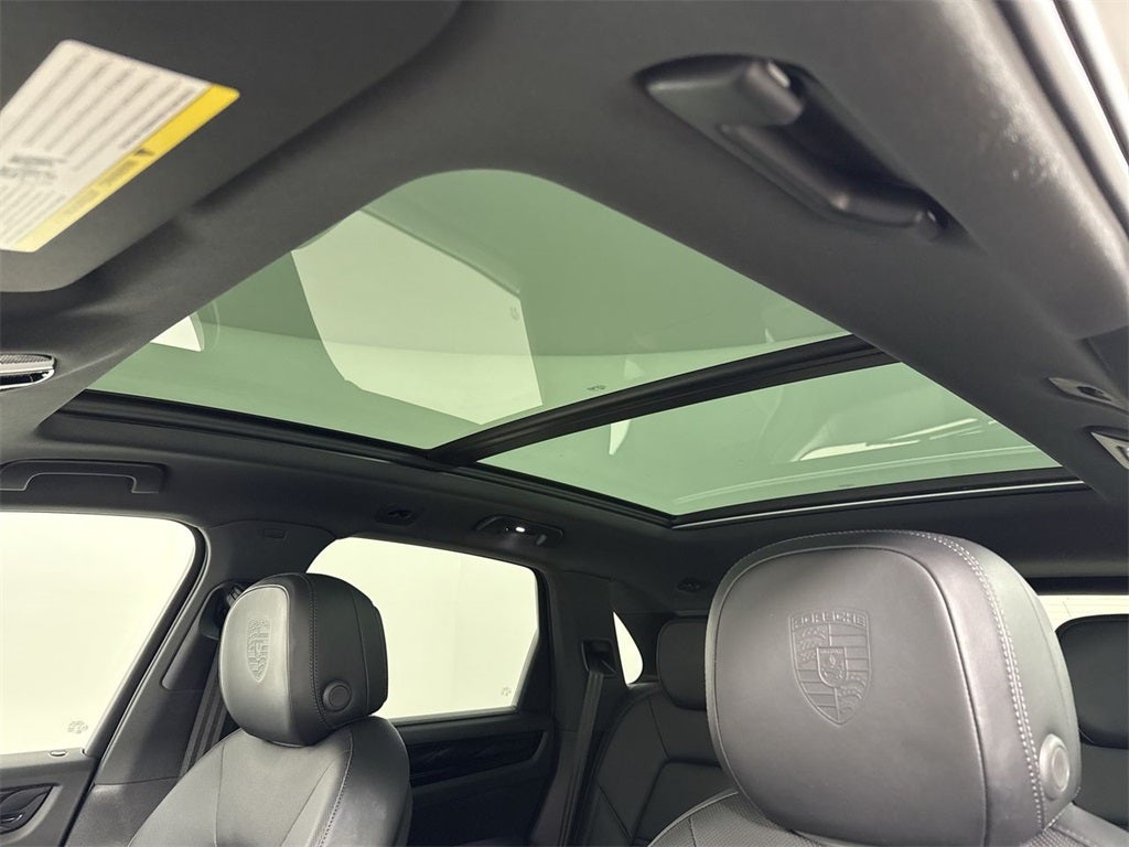 2022 Porsche Cayenne AWD