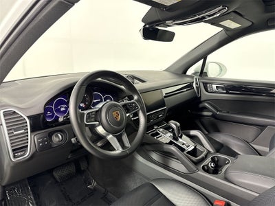 2022 Porsche Cayenne AWD