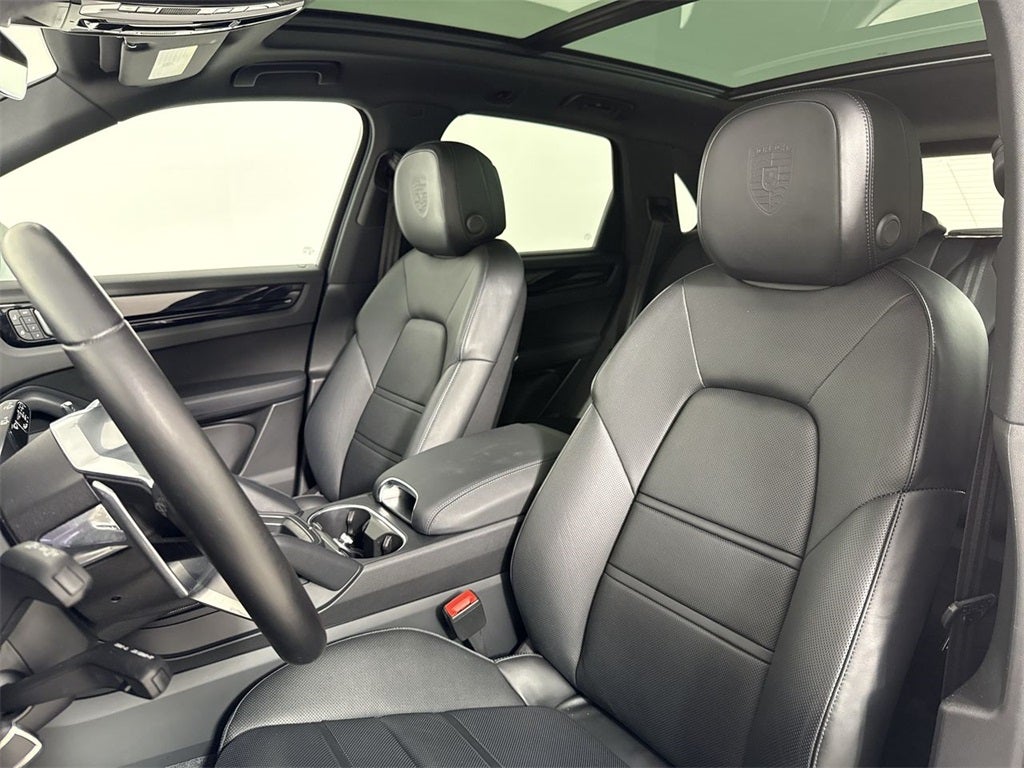 2022 Porsche Cayenne AWD