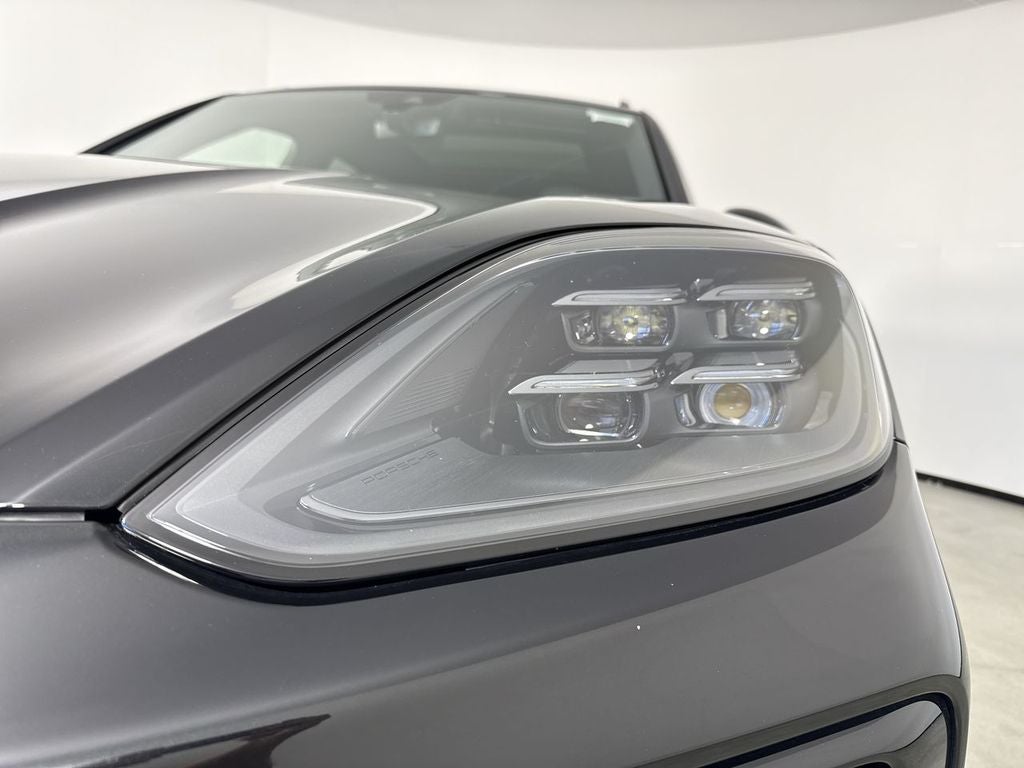 2024 Porsche Cayenne AWD