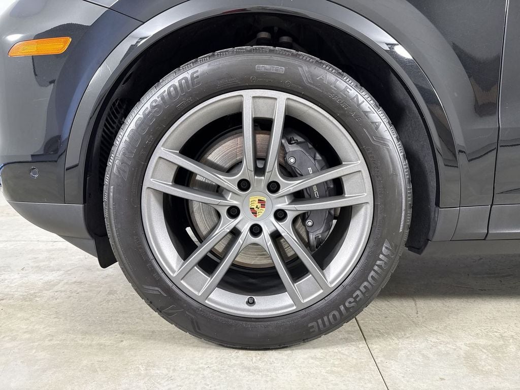 2024 Porsche Cayenne AWD