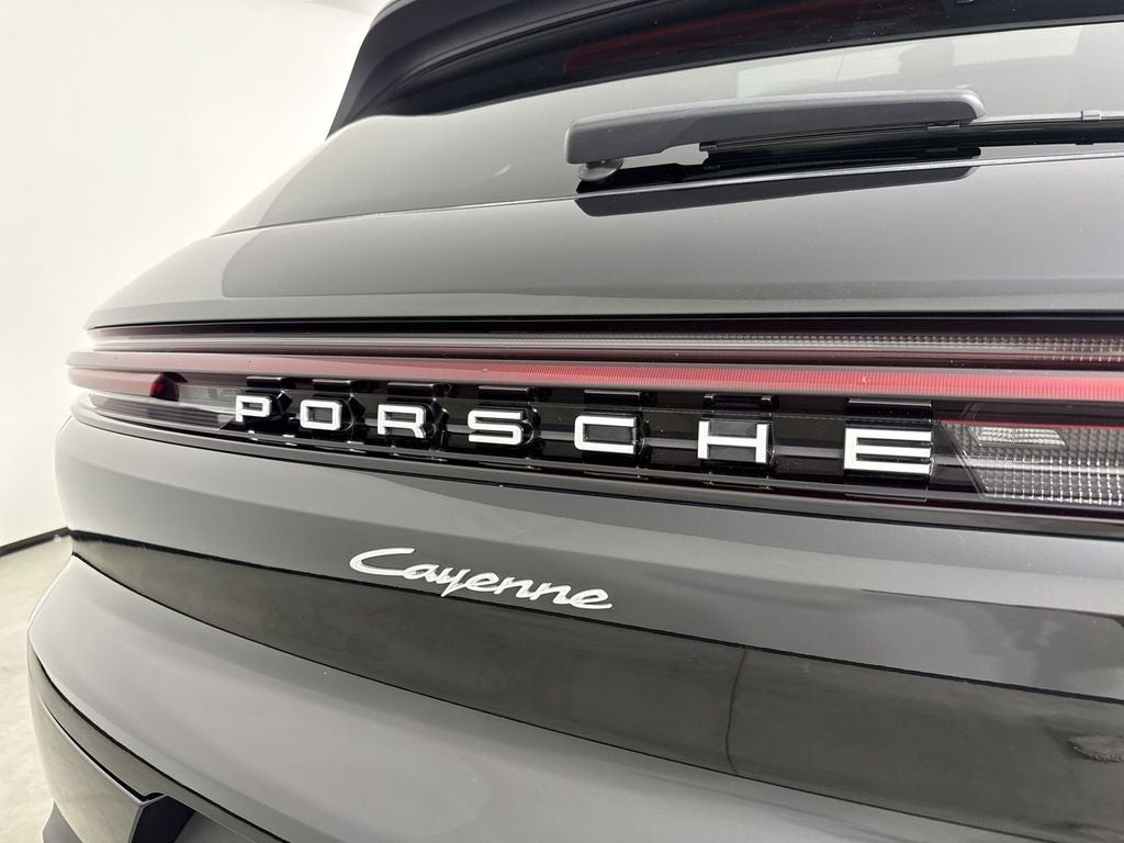 2024 Porsche Cayenne AWD