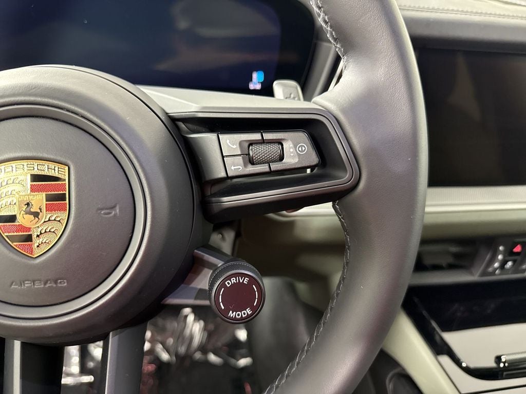 2024 Porsche Cayenne AWD
