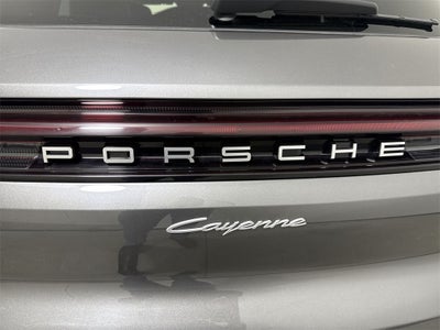 2025 Porsche Cayenne AWD