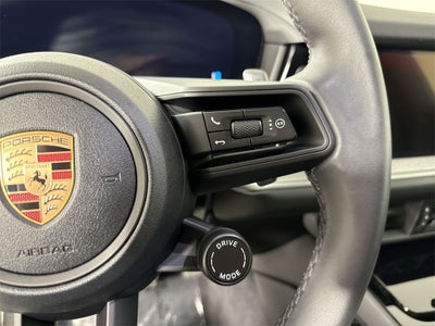 2025 Porsche Cayenne AWD