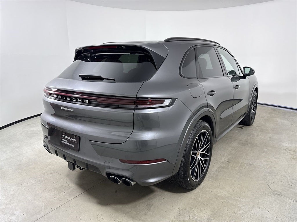 2025 Porsche Cayenne AWD