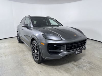 2025 Porsche Cayenne AWD