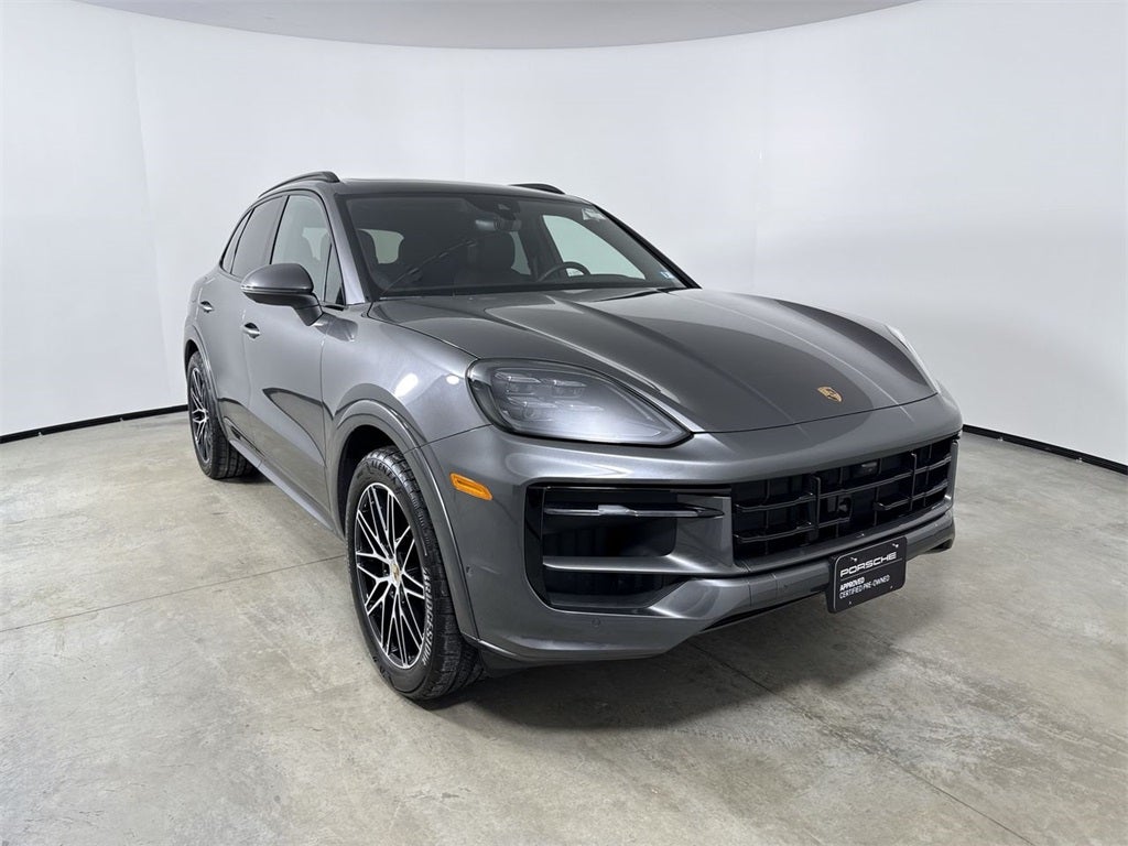 2025 Porsche Cayenne AWD
