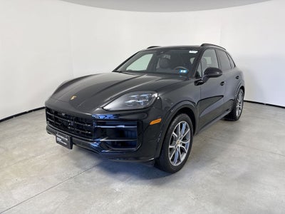 2025 Porsche Cayenne AWD