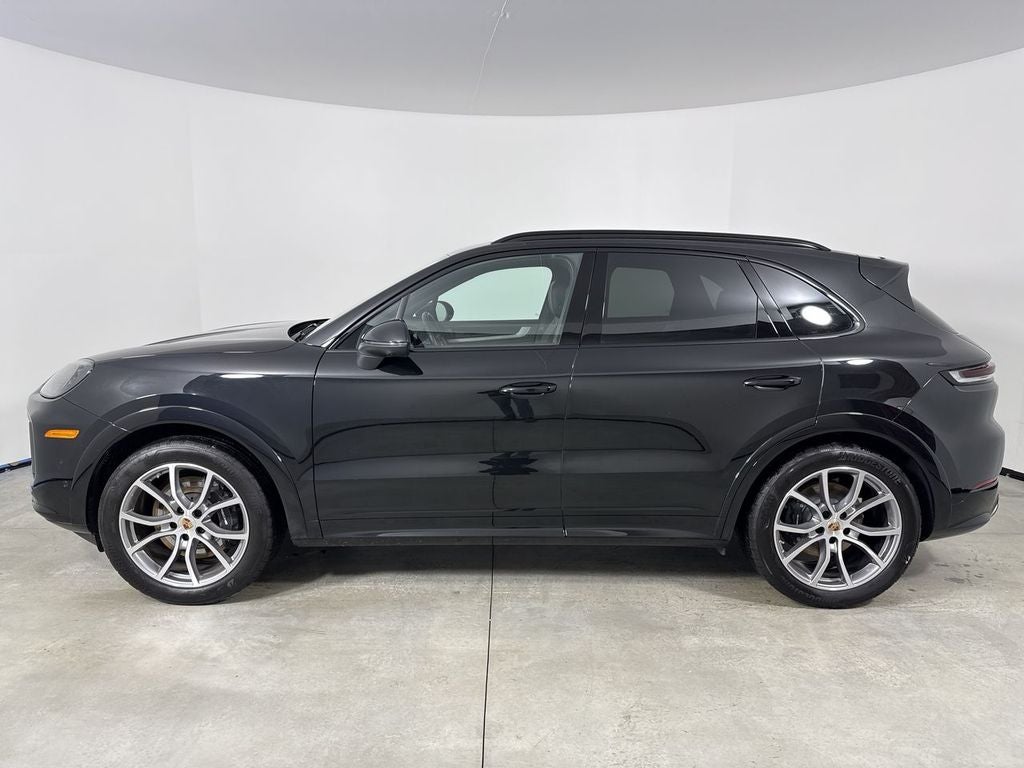 2025 Porsche Cayenne AWD