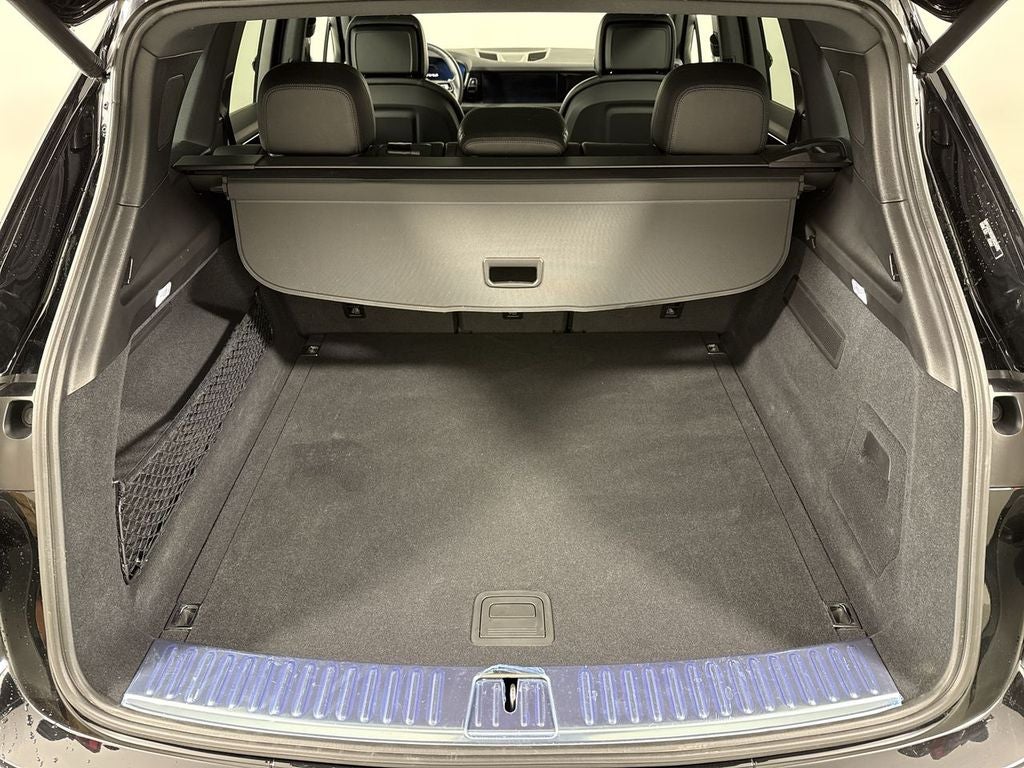 2025 Porsche Cayenne AWD