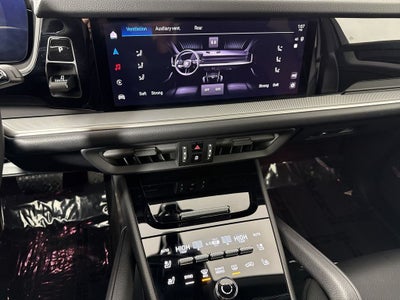 2025 Porsche Cayenne AWD