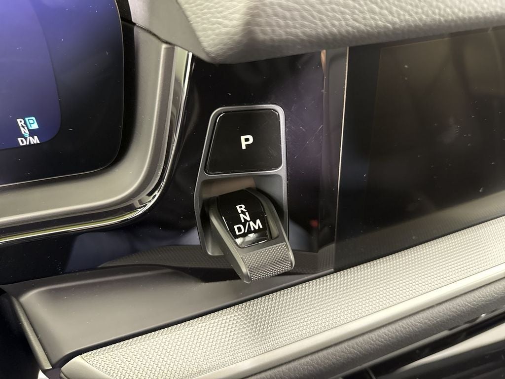 2025 Porsche Cayenne AWD