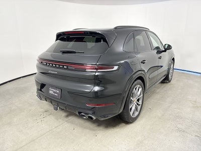 2025 Porsche Cayenne AWD