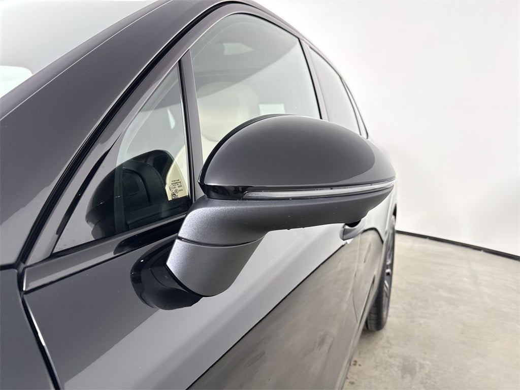 2026 Porsche Cayenne AWD