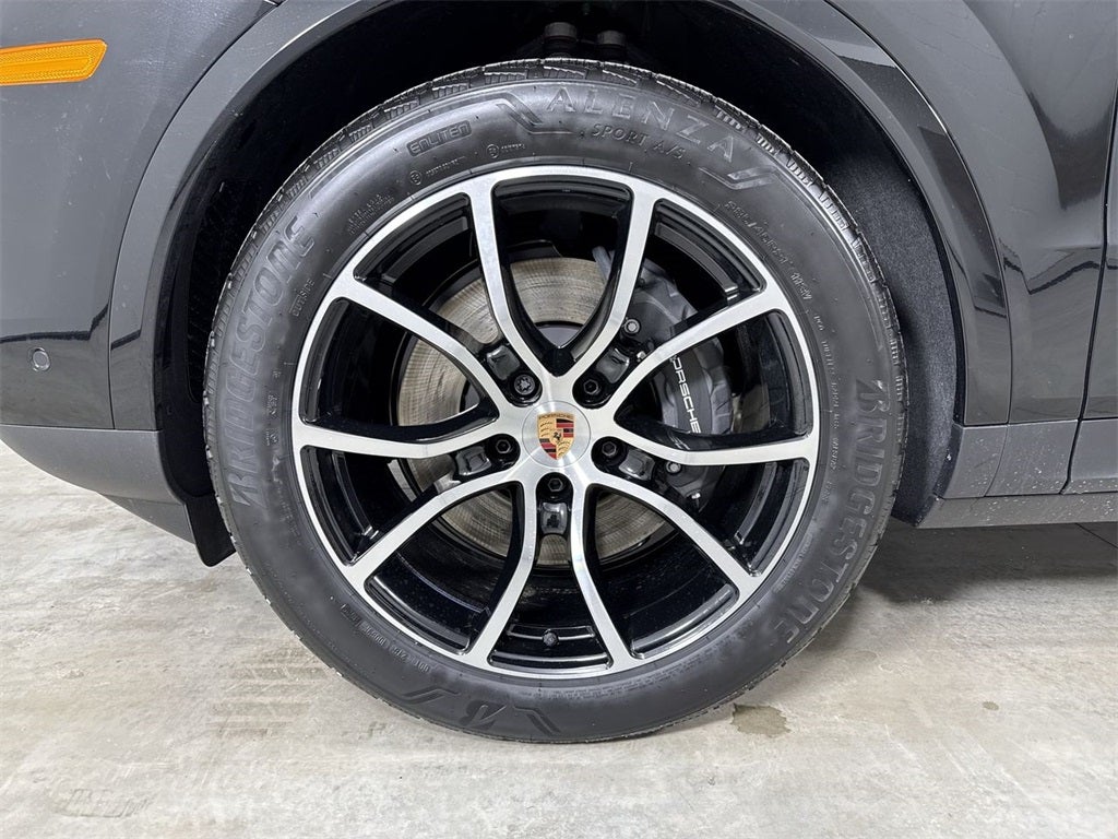 2026 Porsche Cayenne AWD