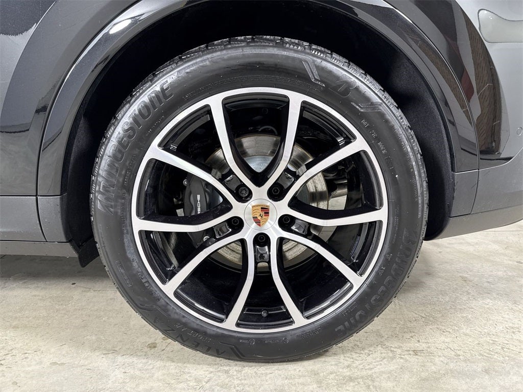 2026 Porsche Cayenne AWD