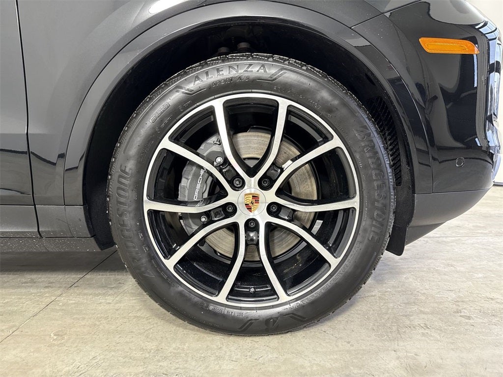 2026 Porsche Cayenne AWD