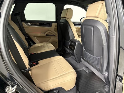 2026 Porsche Cayenne AWD