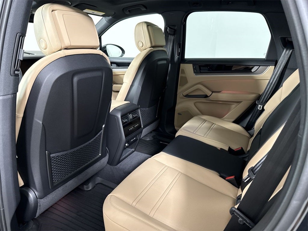 2026 Porsche Cayenne AWD