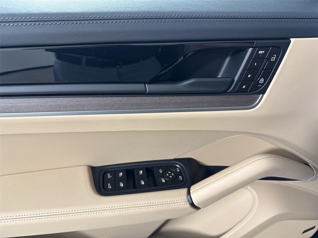 2026 Porsche Cayenne AWD