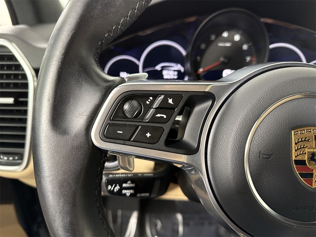 2023 Porsche Cayenne Platinum Edition