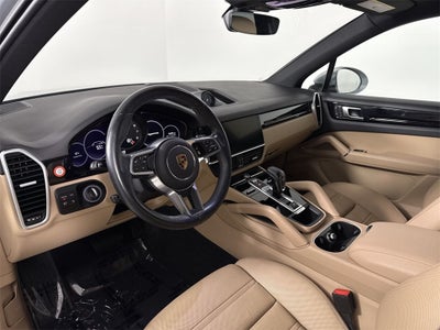 2023 Porsche Cayenne Platinum Edition