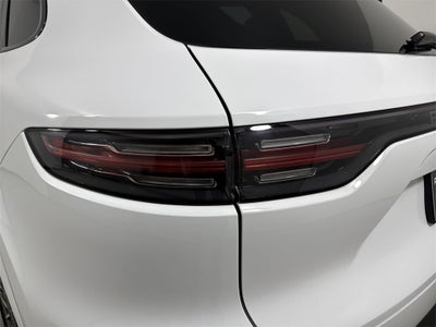 2023 Porsche Cayenne Platinum Edition